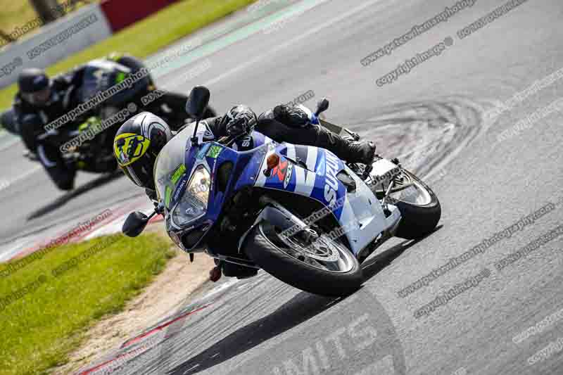 donington no limits trackday;donington park photographs;donington trackday photographs;no limits trackdays;peter wileman photography;trackday digital images;trackday photos